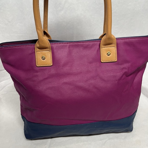 Tory Burch Women's Fuchsia Navy Vinyl Leather Jaden Large Tote Bag - Picture 3 of 8